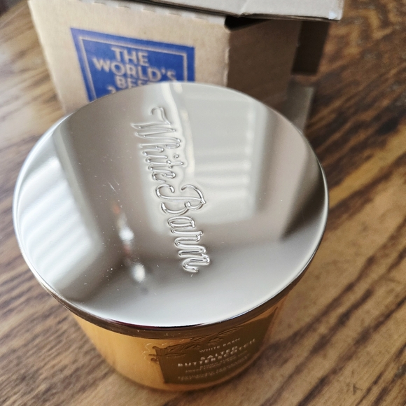 🛍BOGO 50% OFF🕯NWT‼️ Bath & Bidt Works "Salted Butterscotch" 3-wick Candle - Picture 4 of 10